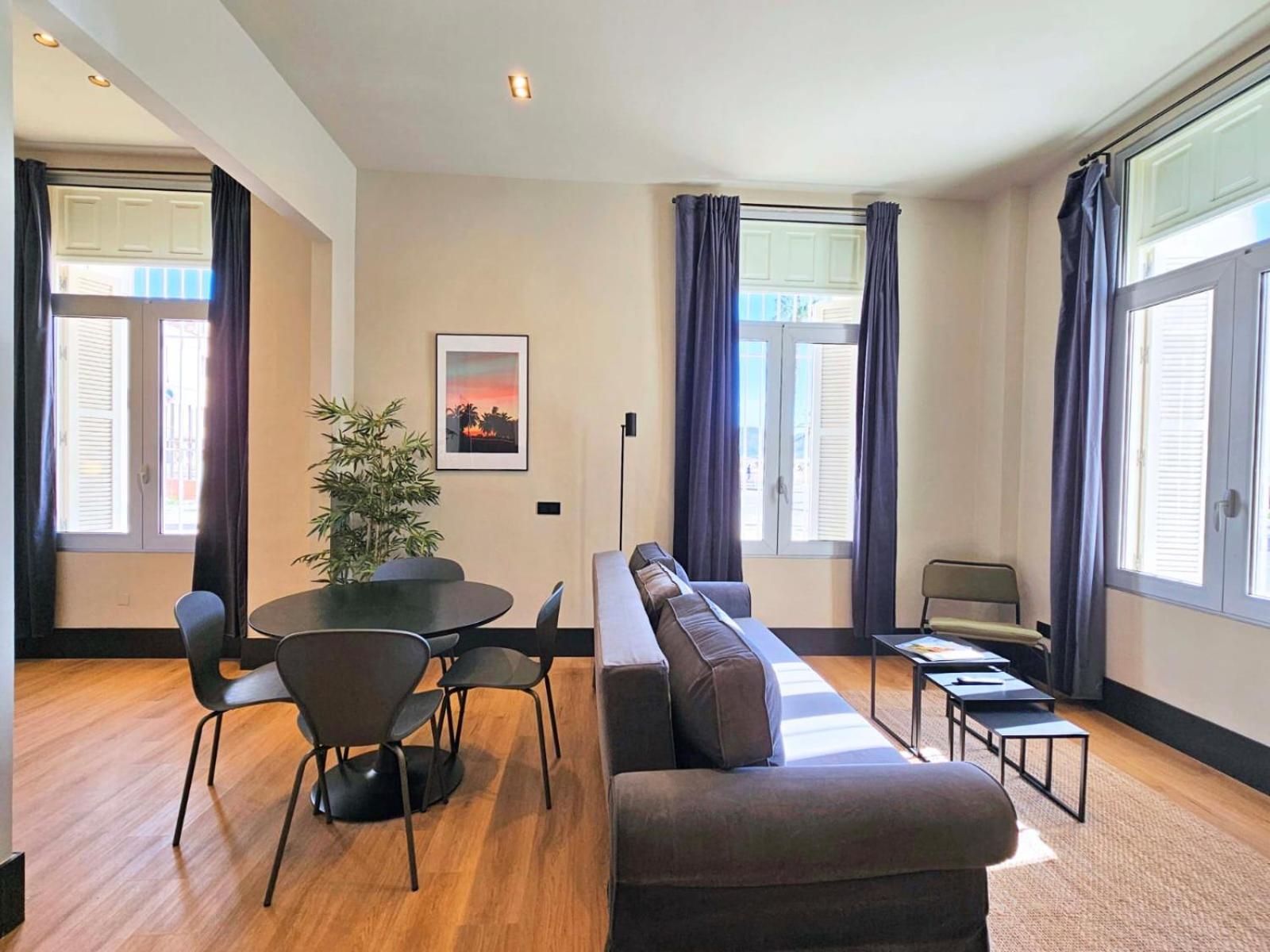 Apartment Kong Living Muralla Del Mar